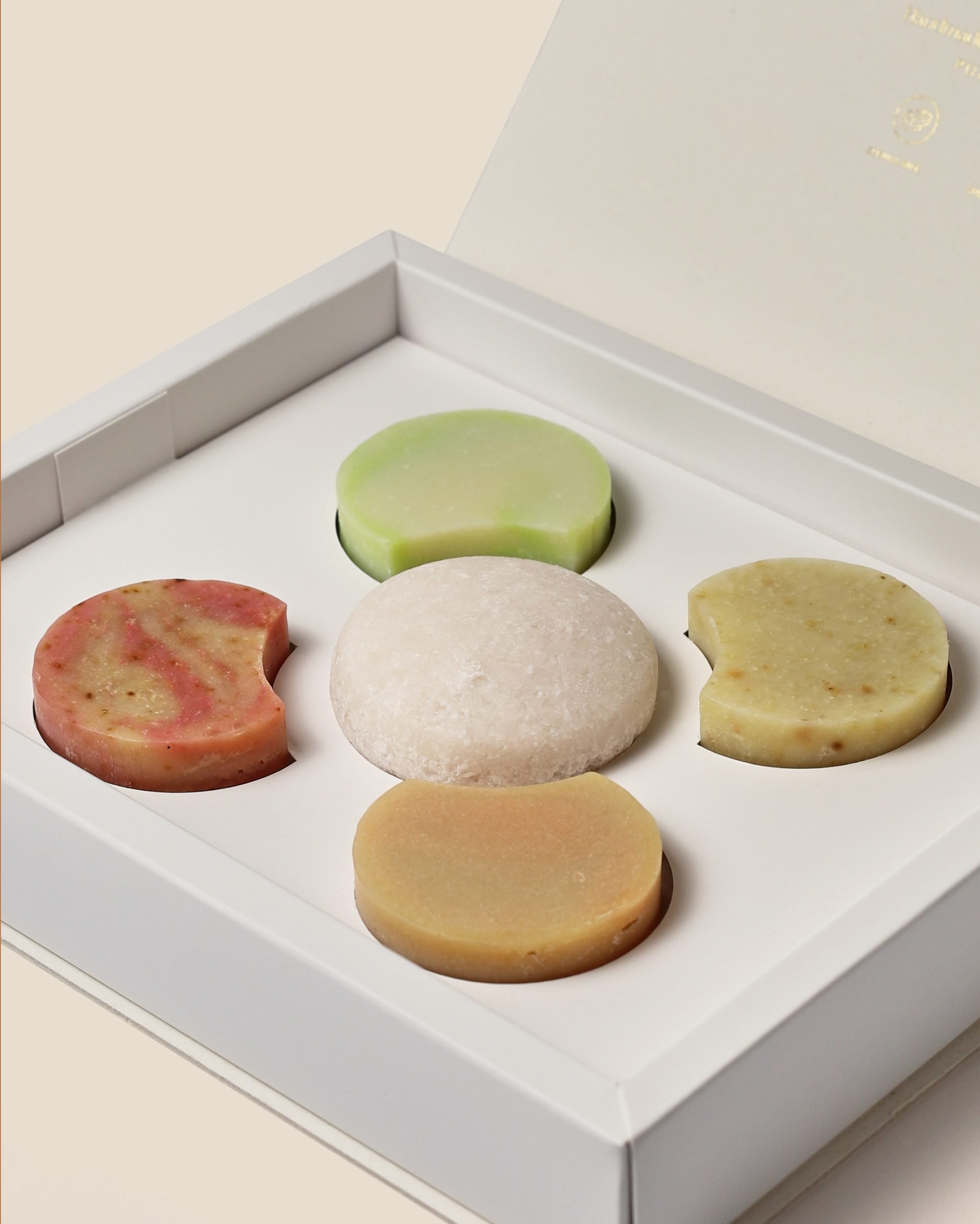 <strong>MEVA BARCELONA</strong><br> Cofre Flor de Barcelona - Imagen 2