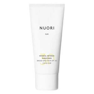 <strong>NUORI</strong> <br>Protector solar defensa mineral</br>