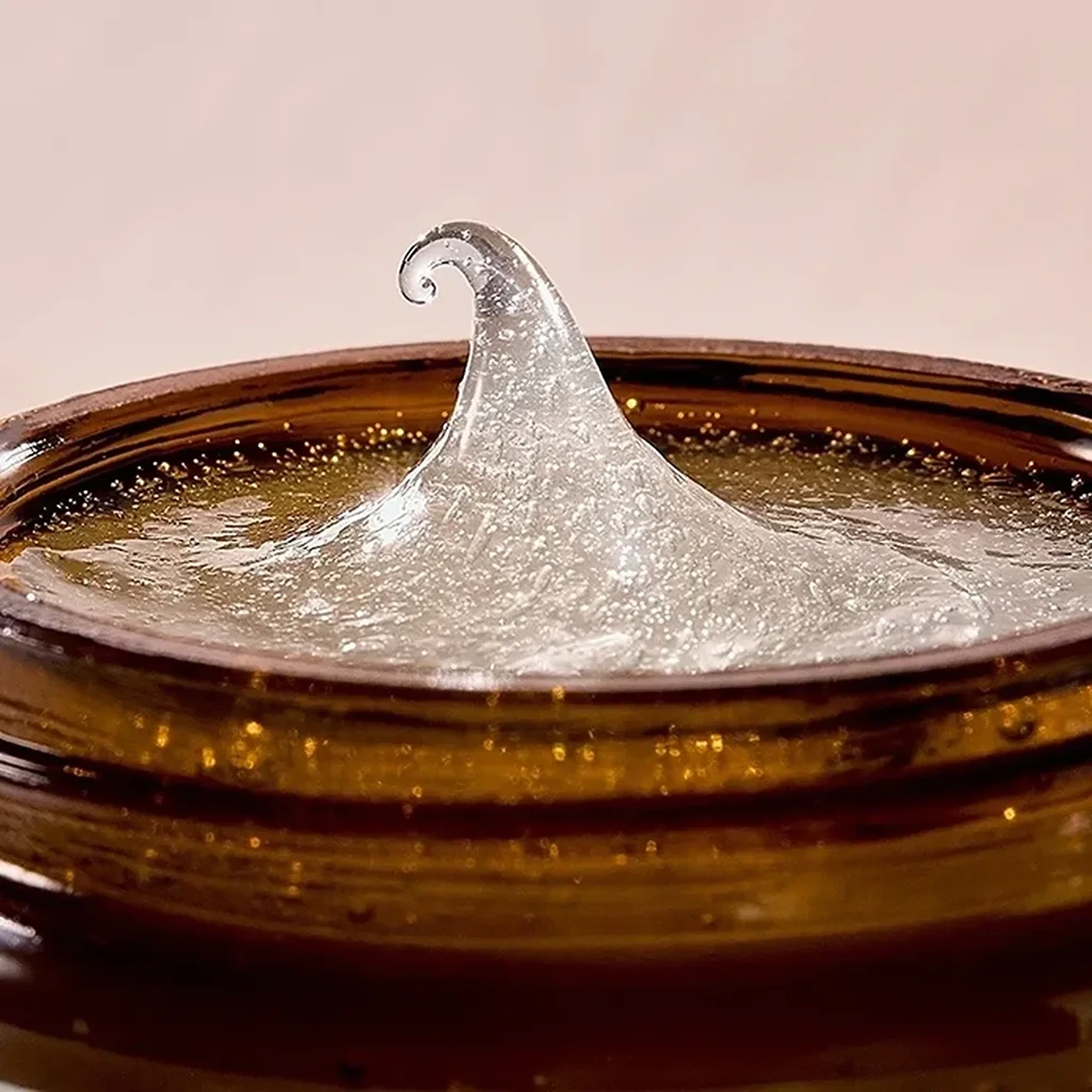 <strong>EVOLVE</strong><br> Gentle Cleanser Melt - Imagen 2