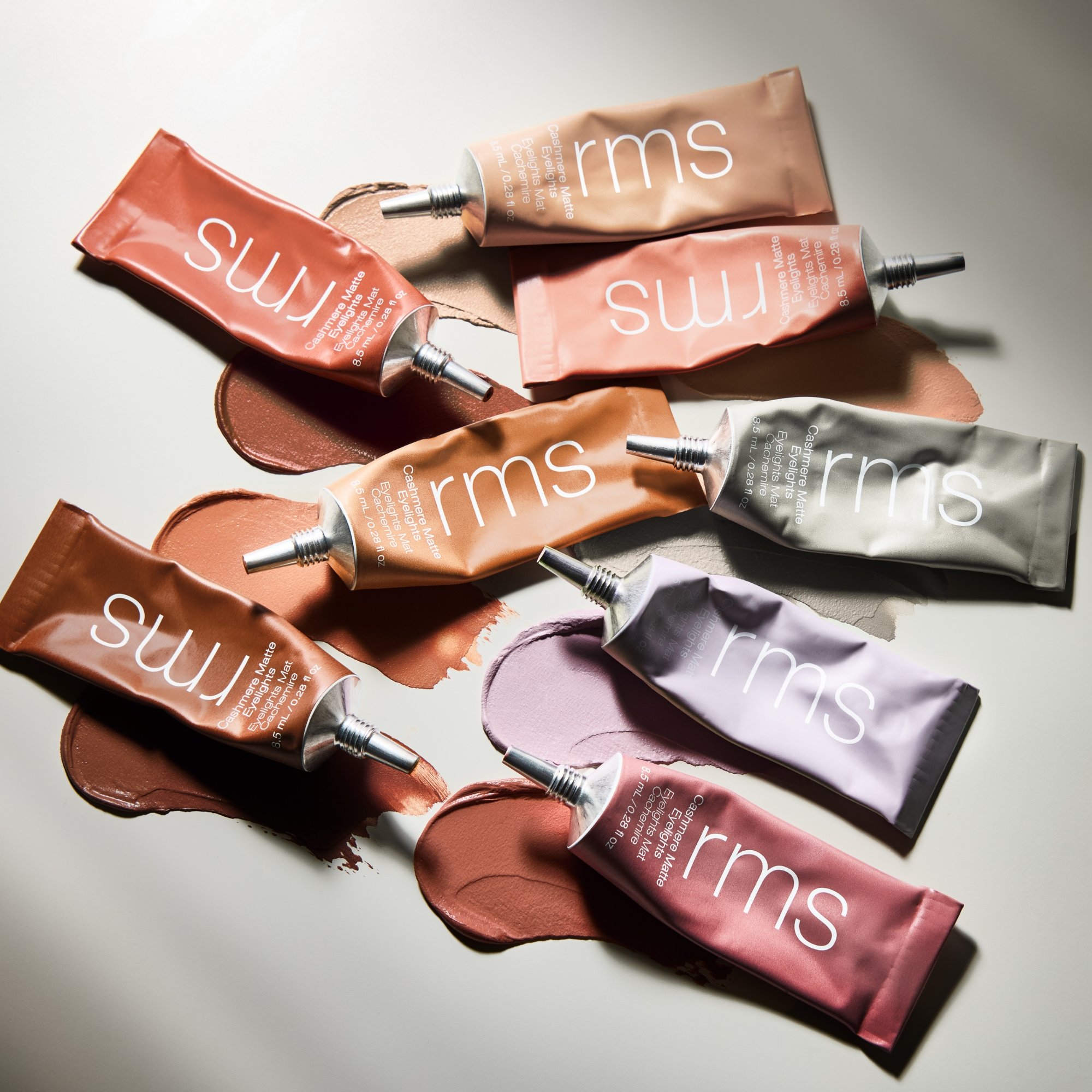 <strong>RMS Beauty</strong><br> Cashmere Matte Eyelights sombra de ojos - Imagen 2