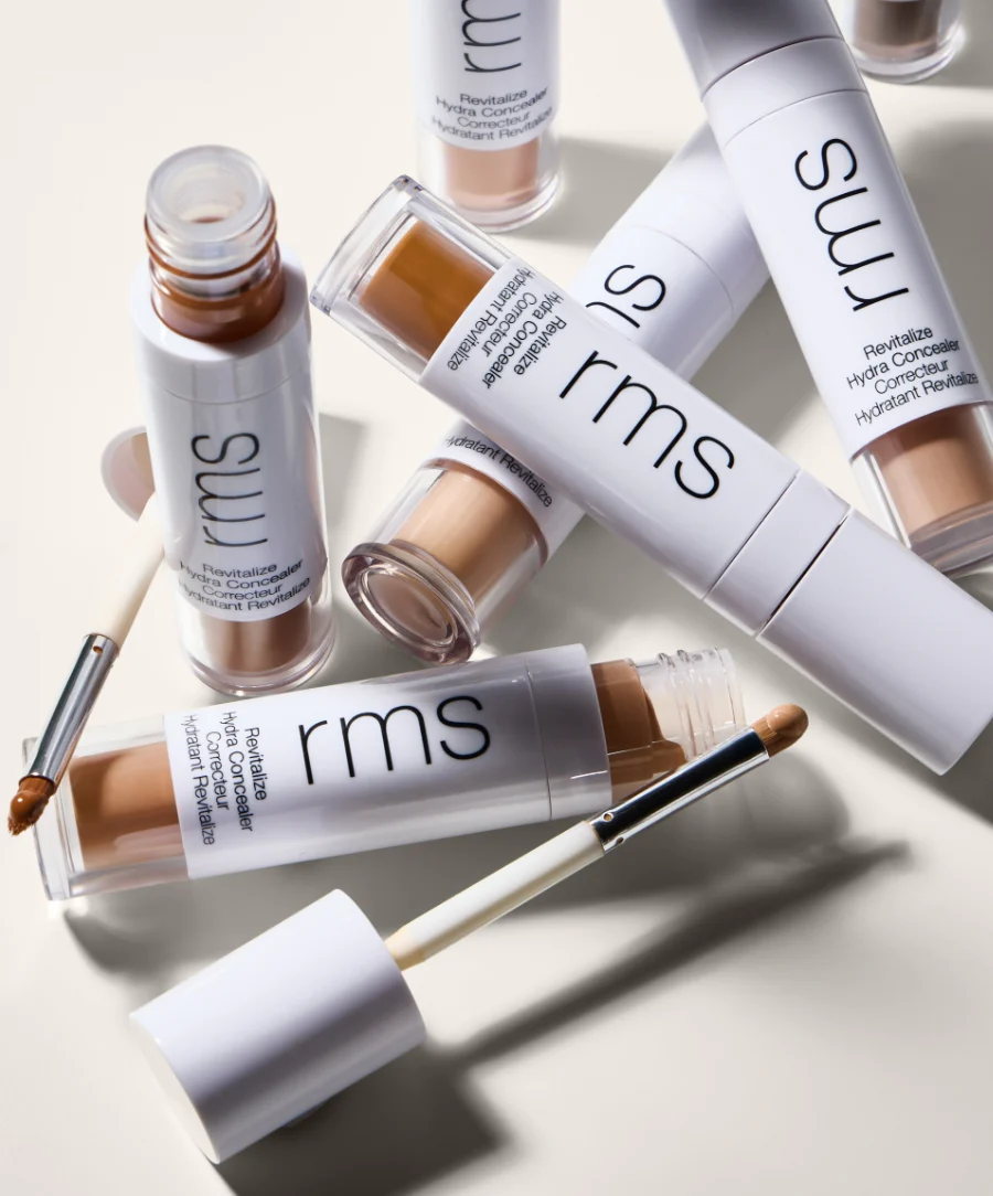 <strong>RMS Beauty</strong><br> Revitalize Hydra Concealer - Imagen 2